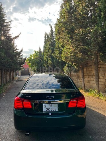 Chevrolet Cruze-17