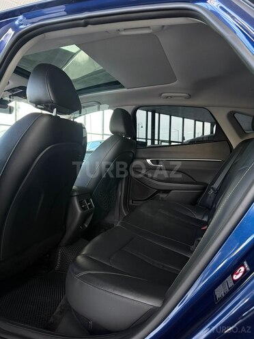 Hyundai Sonata-20