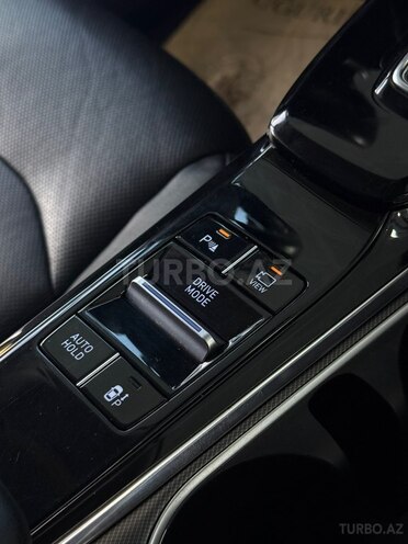 Hyundai Sonata-23