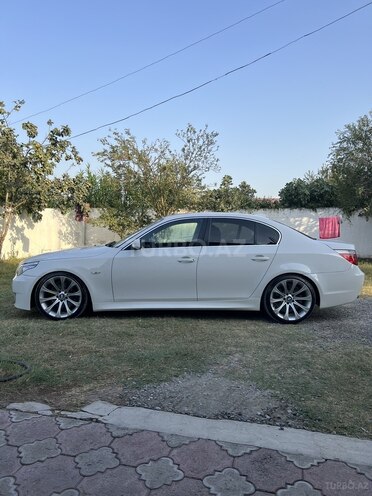 BMW 525-21