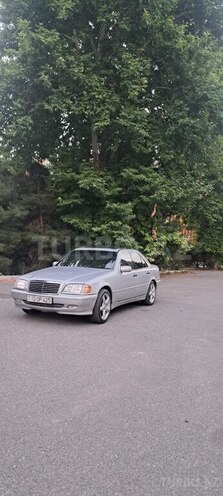 Mercedes C 180-1