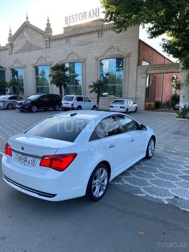 Chevrolet Cruze-4