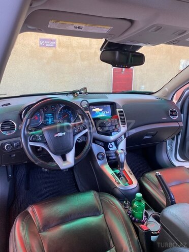 Chevrolet Cruze-6