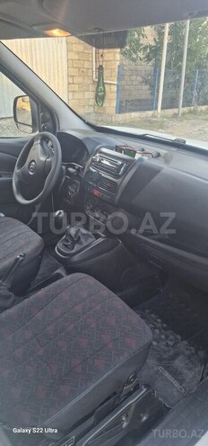 Opel Combo-11