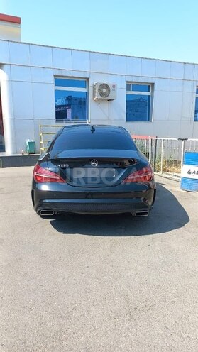 Mercedes CLA 250-3