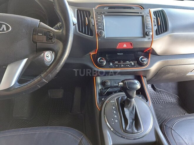 Kia Sportage-8