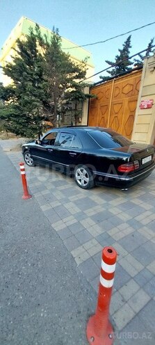 Mercedes E 270-14