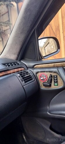 Mercedes E 270-13