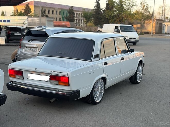 LADA (VAZ) 2107-3