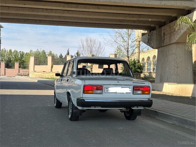 LADA (VAZ) 2107-6