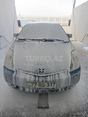 Toyota Prius-4