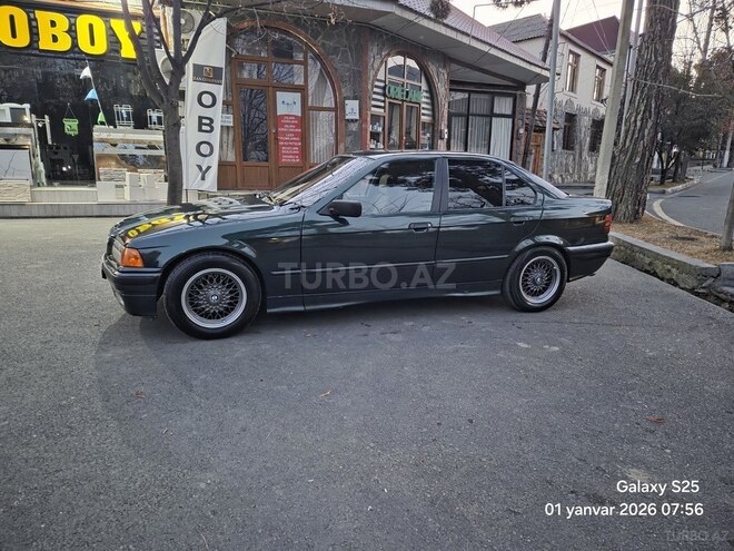 BMW 318-6