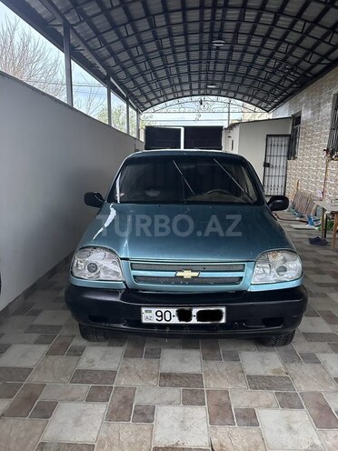 Chevrolet Niva-2