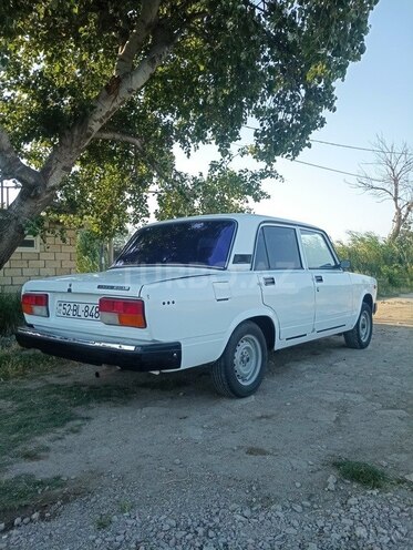 LADA (VAZ) 2107-5