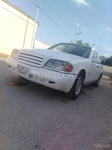 Mercedes C 280-8