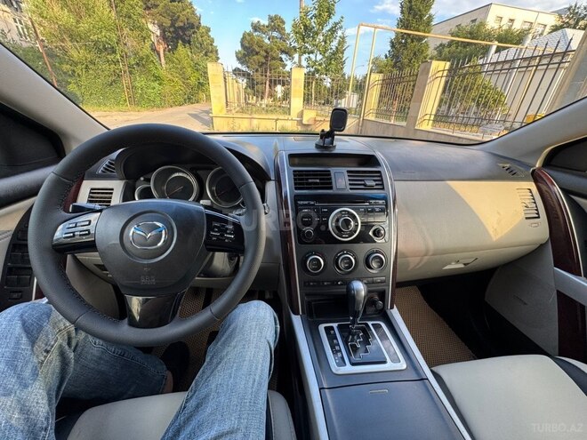 Mazda CX-9-8