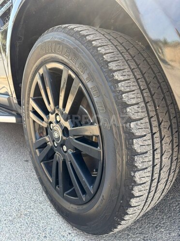 Land Rover Discovery-7