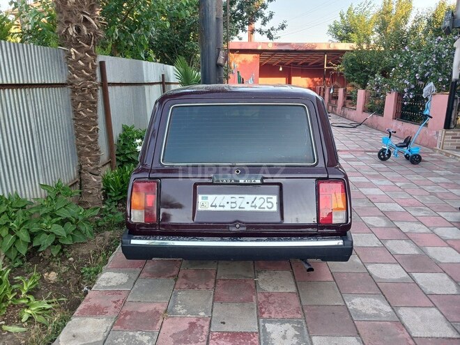 LADA (VAZ) 2104-2