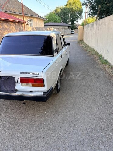 LADA (VAZ) 2107-4