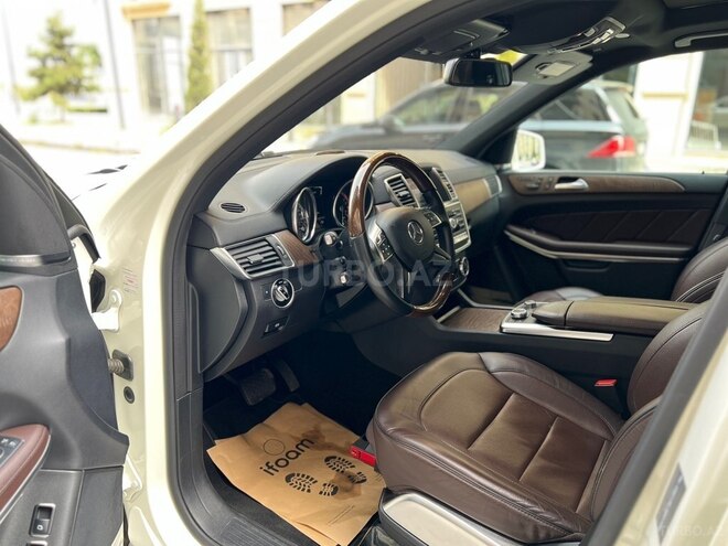 Mercedes GL 500 4MATIC-7