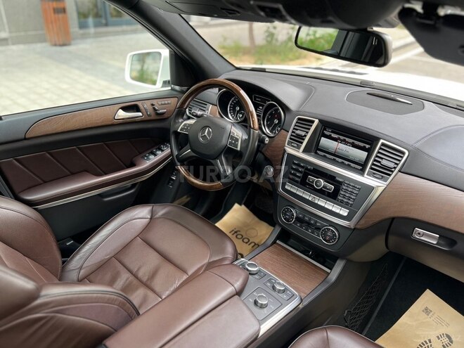 Mercedes GL 500 4MATIC-14