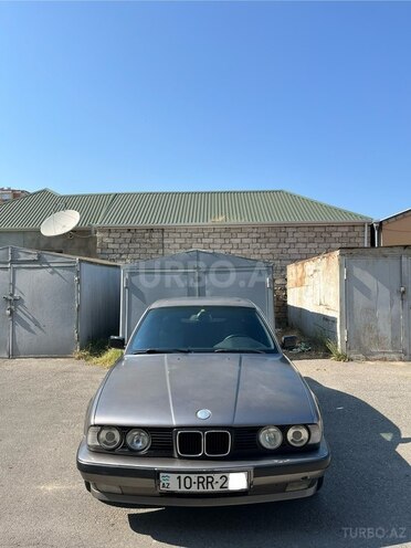 BMW 525-1