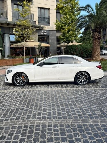 Mercedes E 300-6