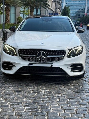 Mercedes E 300-2