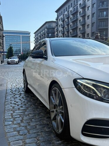 Mercedes E 300-4