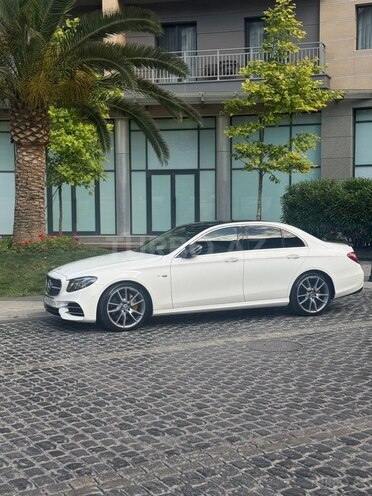 Mercedes E 300-12