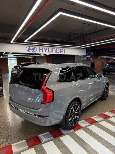 Volvo XC90-6