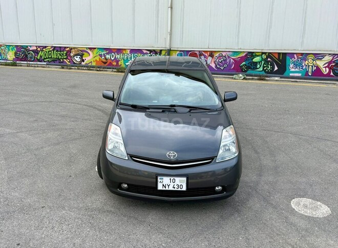 Toyota Prius-1