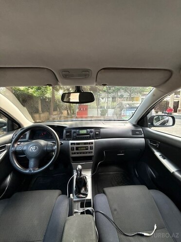 Toyota Corolla-10