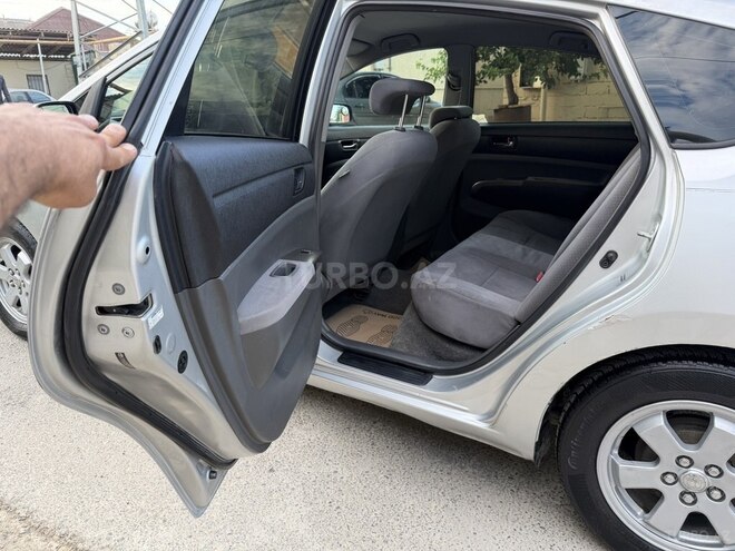 Toyota Prius-8