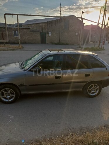 Opel Astra-4