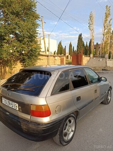 Opel Astra-7