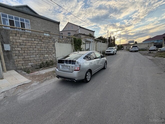 Toyota Prius-14
