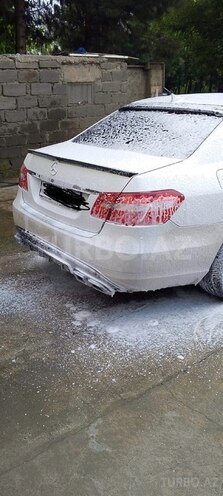 Mercedes E 220-9