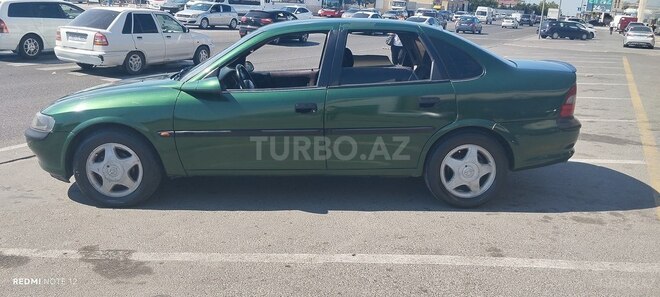 Opel Vectra-2