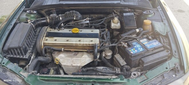 Opel Vectra-11