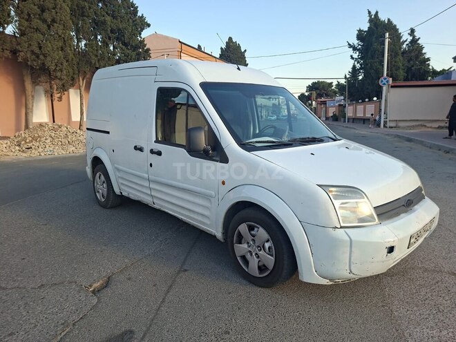 Ford Tourneo Connect-3