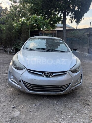 Hyundai Avante-1
