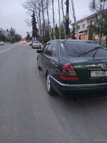 Mercedes C 180-6