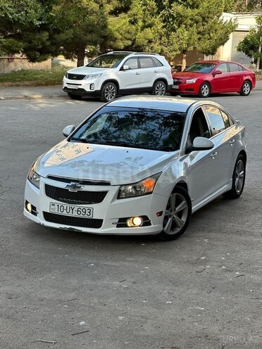 Chevrolet Cruze-1