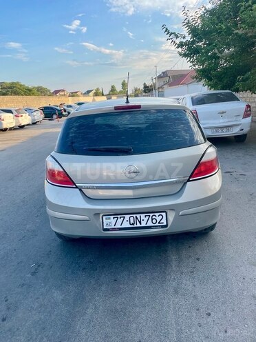 Opel Astra-3