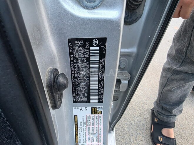 Toyota Prius-10