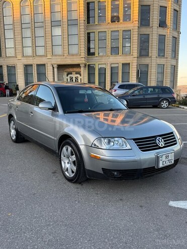Volkswagen Passat-3