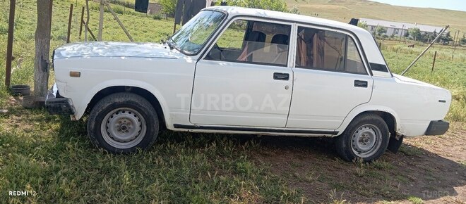 LADA (VAZ) 2107-4