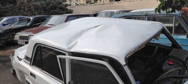 LADA (VAZ) 2107-5