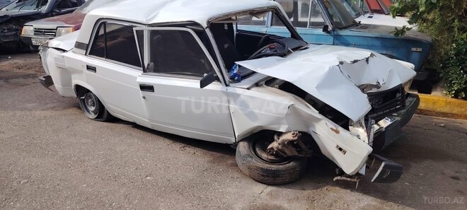 LADA (VAZ) 2107-3